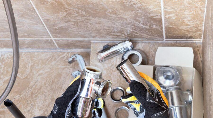 Expert Emergency Roof Repairs services in Simmesport, LA